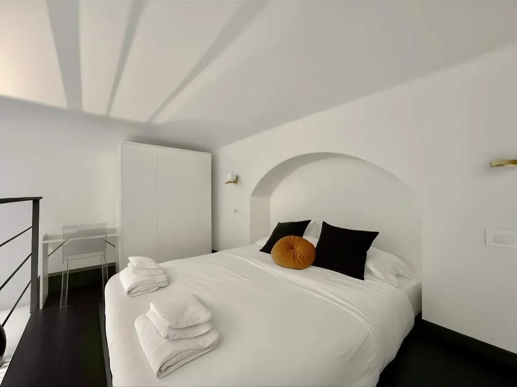 Homeby, Loft Cicco Urban Elegance In 밀라노